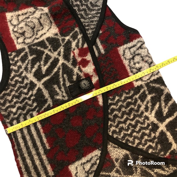 Sweater Vest, Greys/Cranberry, Sz L, 80% Wool, Shawl Collar, EUC - Picture 8 of 8